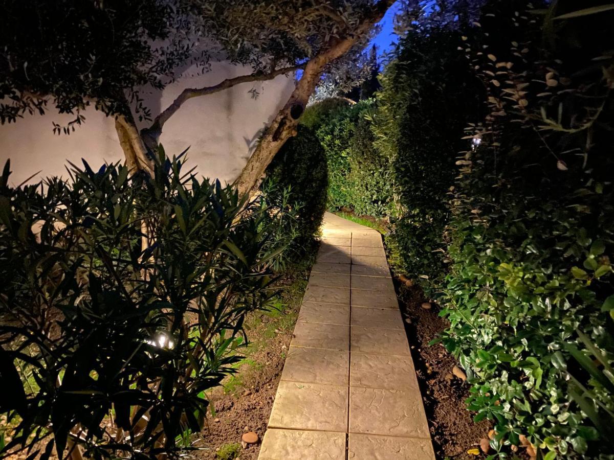 Mas Beau Soleil & Spa Cottages De Charme Avec Jacuzzi&Jardin Prives Saint-Rémy-de-Provence Exterior foto
