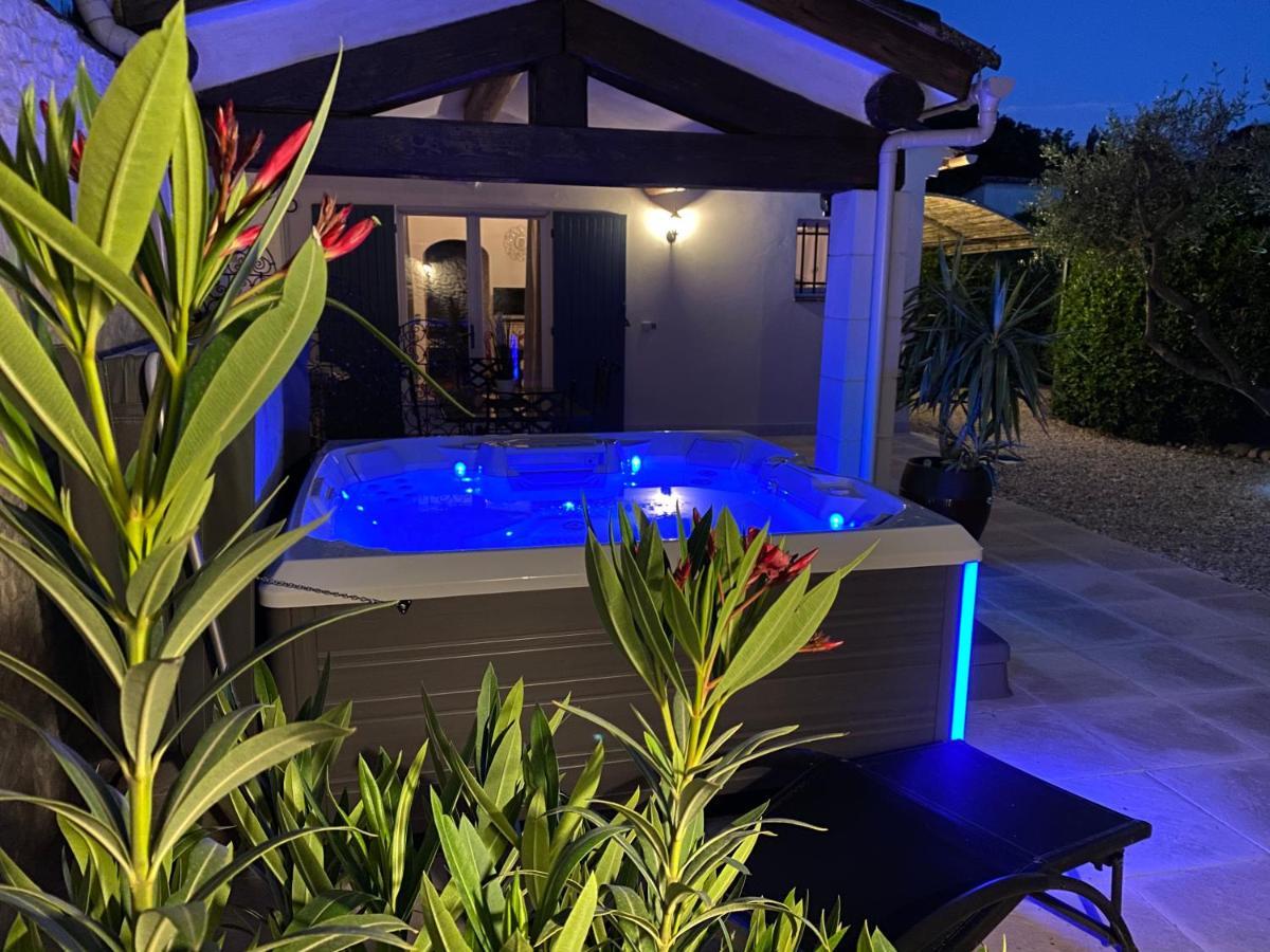 Mas Beau Soleil & Spa Cottages De Charme Avec Jacuzzi&Jardin Prives Saint-Rémy-de-Provence Exterior foto