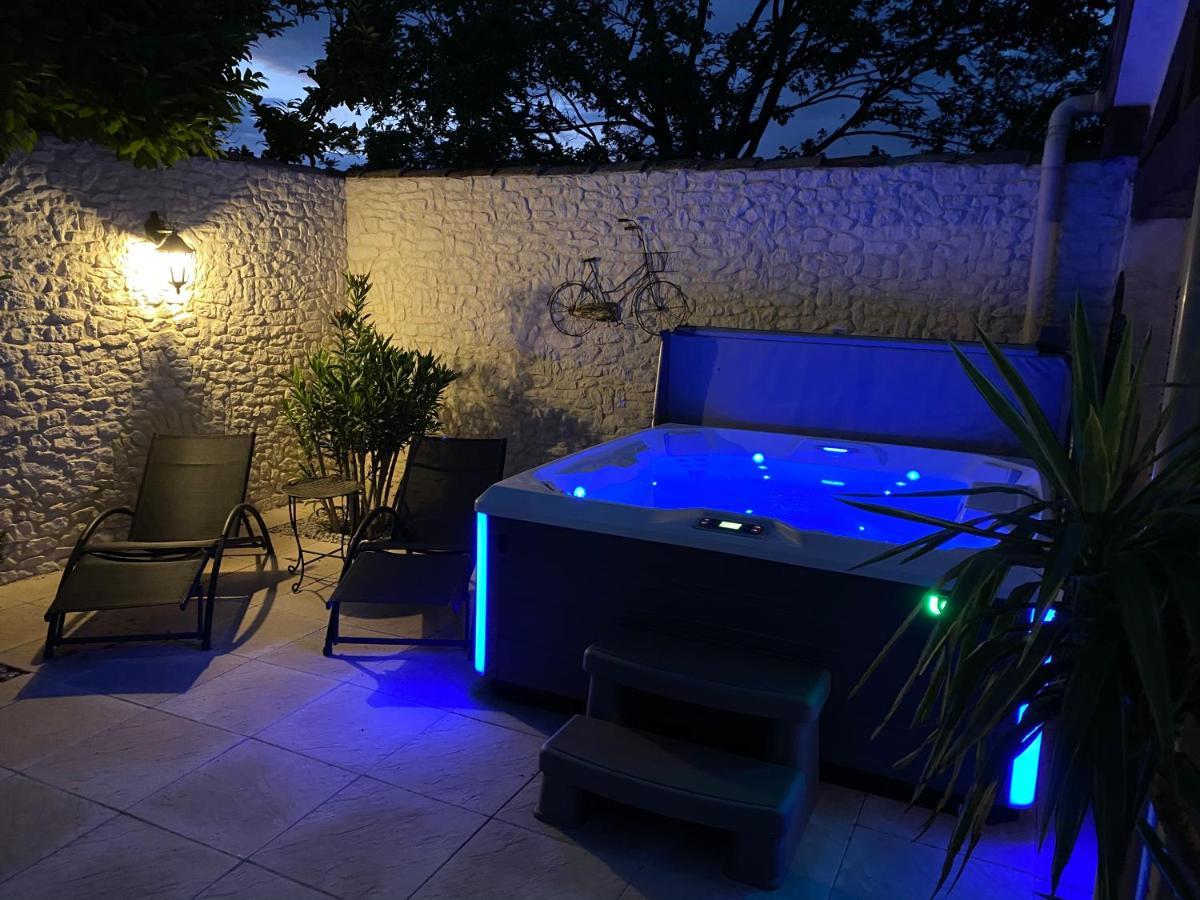 Mas Beau Soleil & Spa Cottages De Charme Avec Jacuzzi&Jardin Prives Saint-Rémy-de-Provence Exterior foto