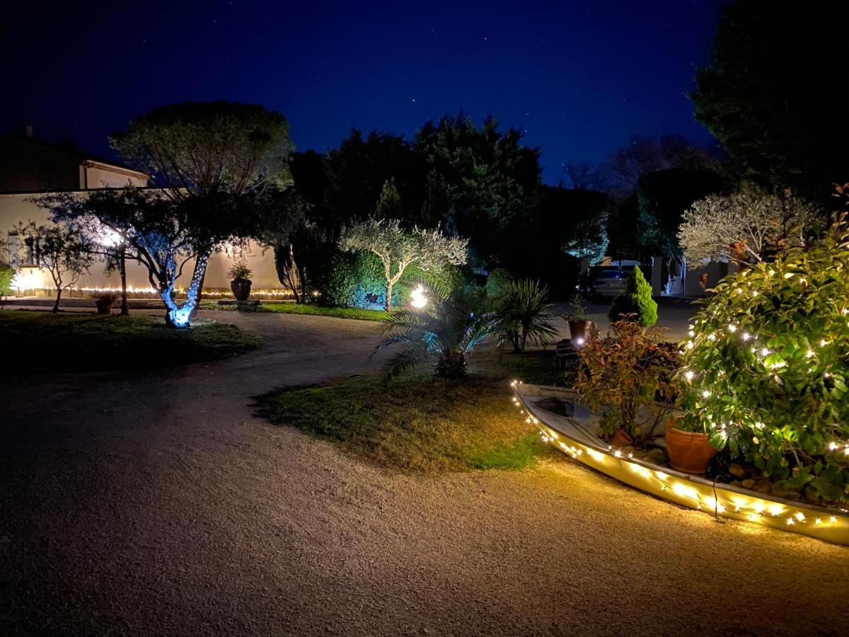 Mas Beau Soleil & Spa Cottages De Charme Avec Jacuzzi&Jardin Prives Saint-Rémy-de-Provence Exterior foto