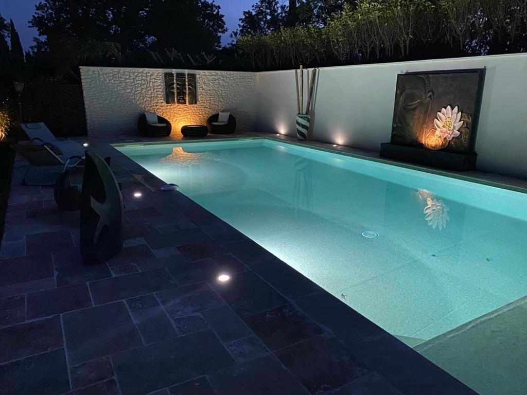 Mas Beau Soleil & Spa Cottages De Charme Avec Jacuzzi&Jardin Prives Saint-Rémy-de-Provence Exterior foto