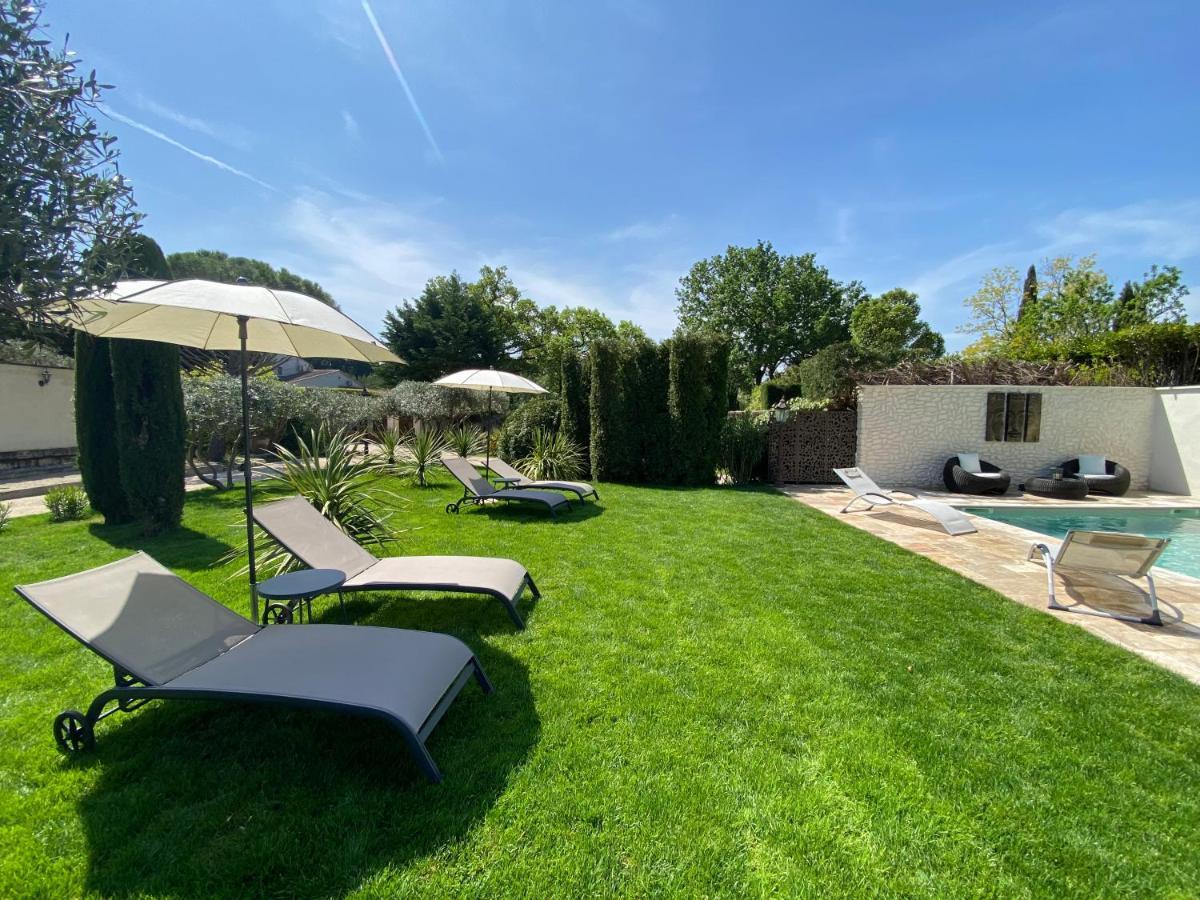 Mas Beau Soleil & Spa Cottages De Charme Avec Jacuzzi&Jardin Prives Saint-Rémy-de-Provence Exterior foto