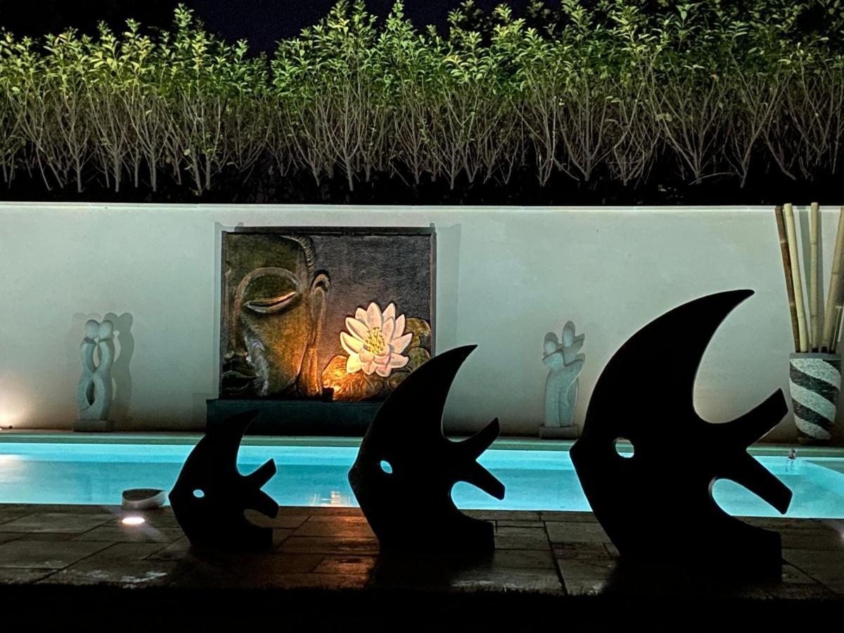 Mas Beau Soleil & Spa Cottages De Charme Avec Jacuzzi&Jardin Prives Saint-Rémy-de-Provence Exterior foto