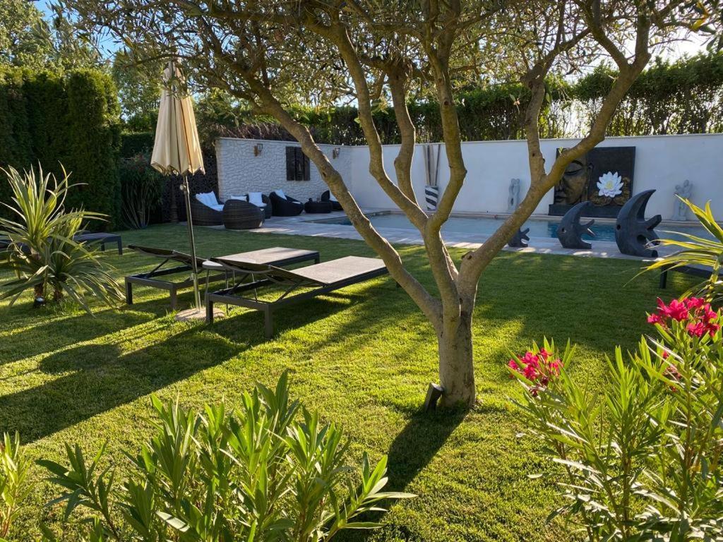 Mas Beau Soleil & Spa Cottages De Charme Avec Jacuzzi&Jardin Prives Saint-Rémy-de-Provence Exterior foto
